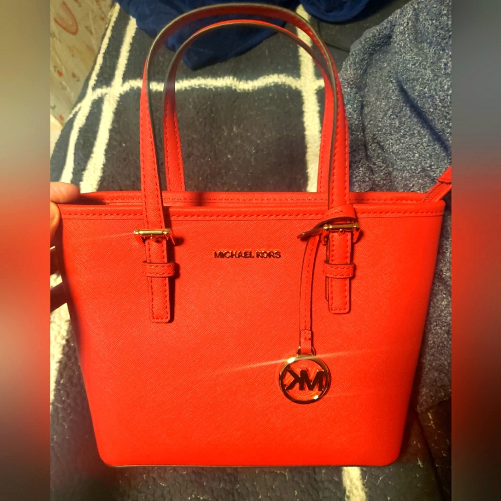 Red leather Micheal Kors bag